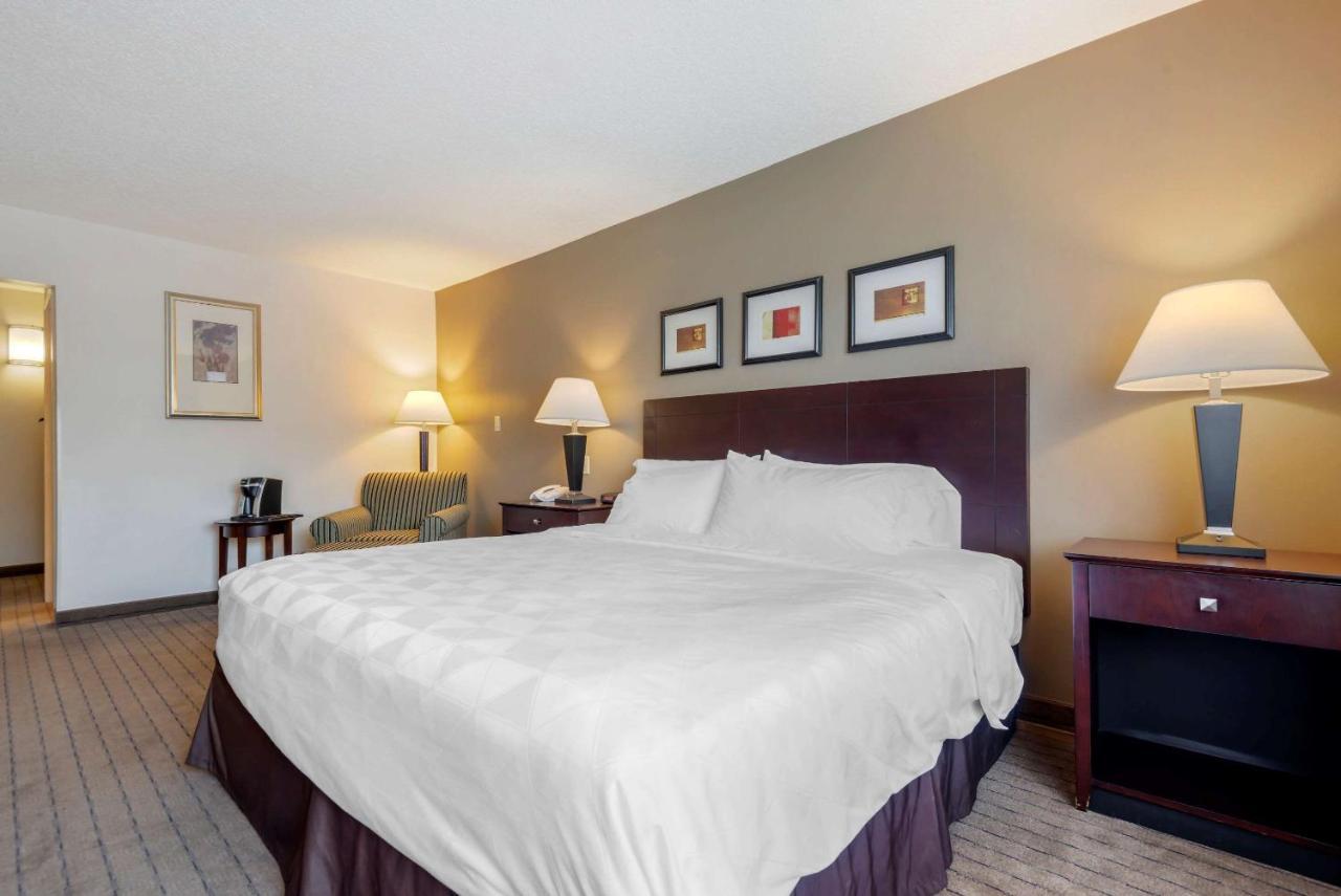 Clarion Inn Elmira-Horseheads Экстерьер фото